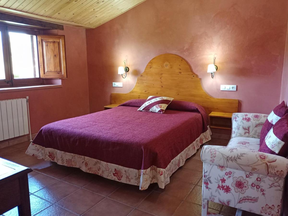 Masia Rovira Pinell de Solsones Extérieur photo